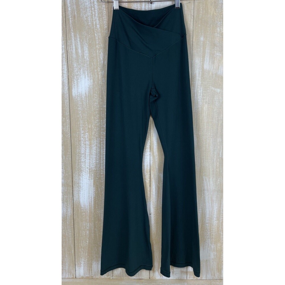 OFFLINE Aerie Real Me Size M High Waisted Crossover Flare Legging Forest Green